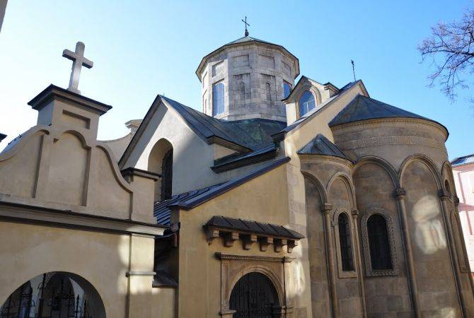 Armenian churches in Ukraine hold mass for peace in Artsakh