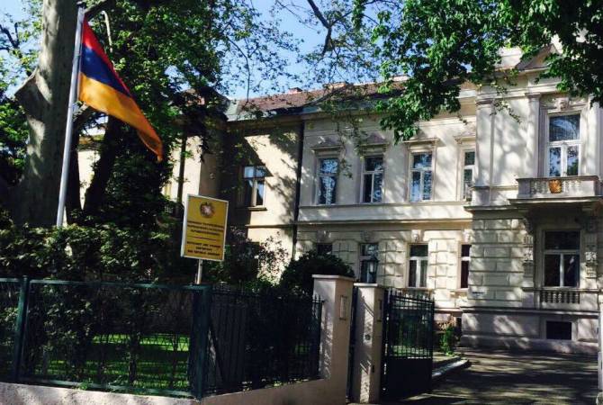 Посольство Армении в Австрии предупредило местных армян ограничить передвижения

