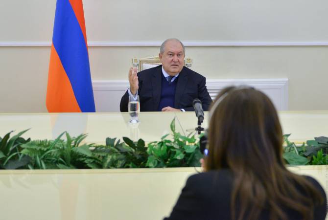 Международное сообщество потерпело провал: интервью президента Армении 
общественному радио Швеции

