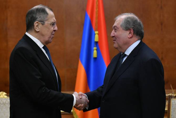 Հայ ժողովուրդը շնորհակալ է ՌԴ-ին՝ դժվարին օրերի աջակցության համար. ՀՀ 
նախագահը հանդիպել է Լավրովին