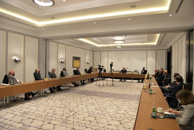 الرئيس أرمين سركيسيان يلتقي مع ممثلي المجتمع الأرمني في الأردن 