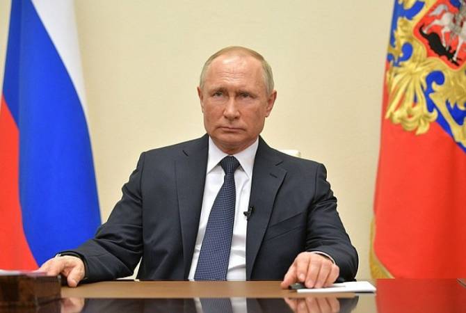 الرئيس الروسي فلاديمير بوتين يقول أن مركز الاستجابة الإنساني الروسي بدأ عمله بآرتساخ ناغورنو 
كاراباغ