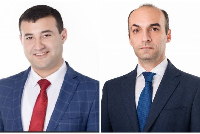 Айк Цирунян и Нарек Григорян присягнули на депутатские полномочия