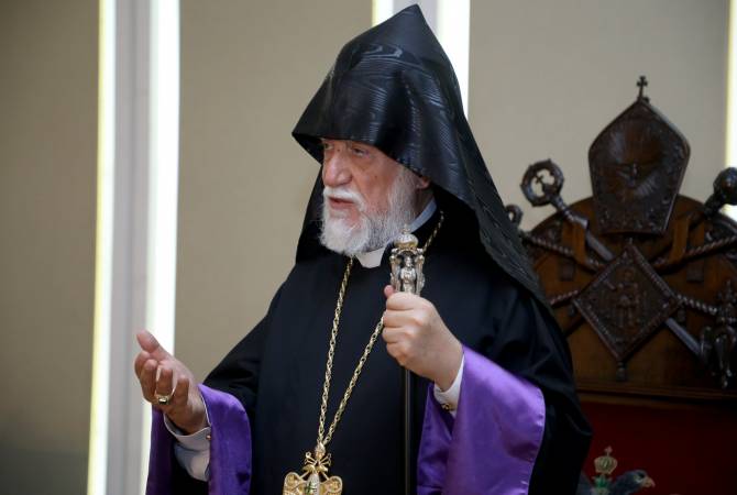 Catholicos Aram I calls on PM Pashinyan to step down 