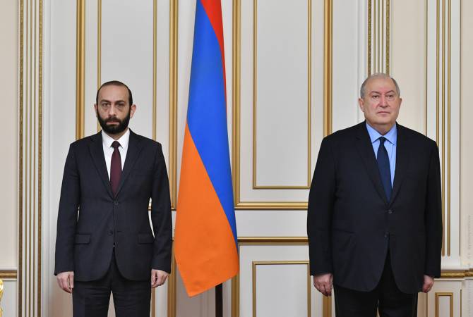 President Sarkissian meets with Speaker of Parliament Mirzoyan