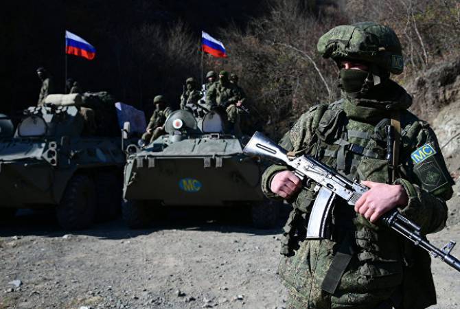 Российские миротворцы  потребовали от сторон конфликта в Карабахе соблюдать 
перемирие