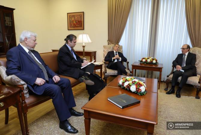 Armenian FM highlights need for establishment of Artsakh status at meeting with OSCE MG Co-
Chairs