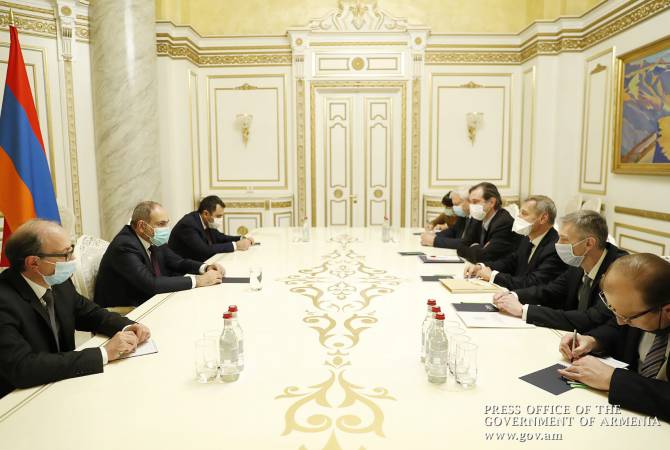 Премьер-министр Пашинян принял сопредседателей Минской группы ОБСЕ