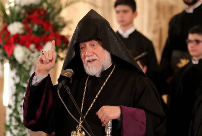 Le Catholicos Aram I  appelle à aider les enfants de l’Artsakh à l’occasion des fêtes du Nouvel 
An  