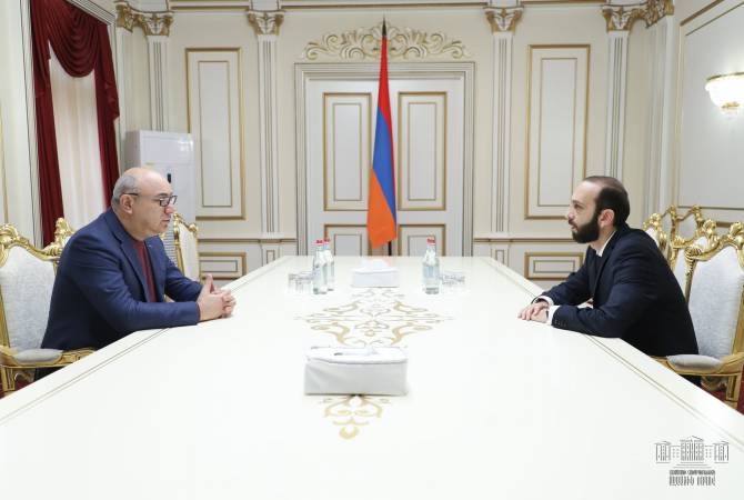 Председатель НС встретился с председателем Объединенной трудовой партии Гургеном 
Арсеняном

