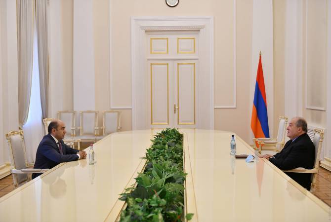 Президент Армении встретился с Эдмоном Марукяном