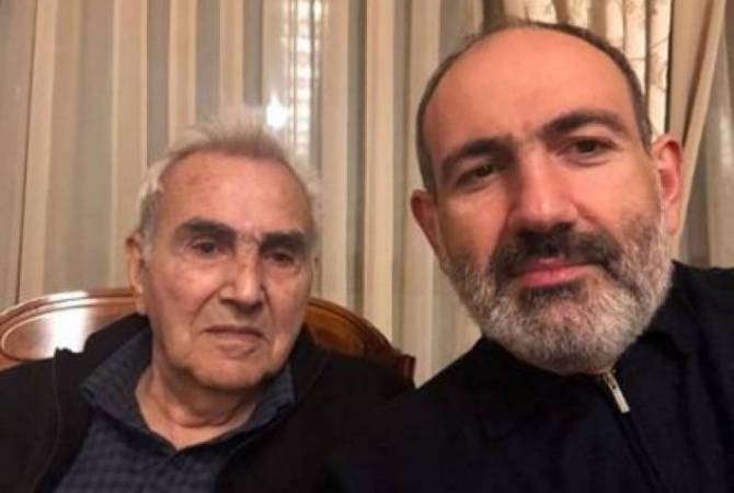 وفاة والد رئيس الوزراء الأرميني نيكول باشينيان-فوفا باشينيان- عن عمر يناهز الثمانين عاماً