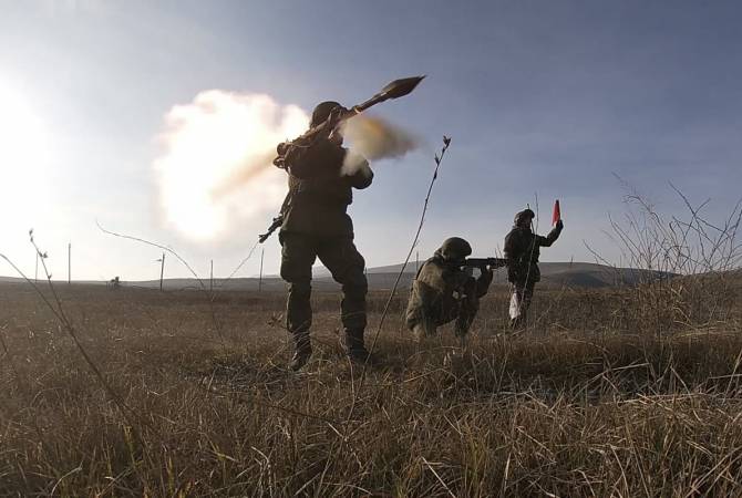 وحدات حفظ السلام الروسية في ناغورنو كاراباغ تجري تدريبات عسكرية