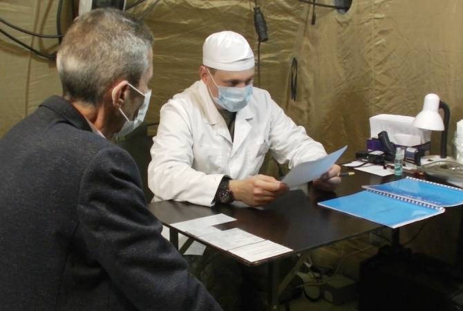 Российские военные медики оказали помощь более 1100 арцахцам

