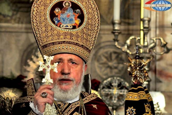 قداسة كاثوليكوس عموم الأرمن كاريكين ال2 يعظ بقدّاس عيد ميلاد السيد المسيح بكاتدرائية القديس 
كريكور  