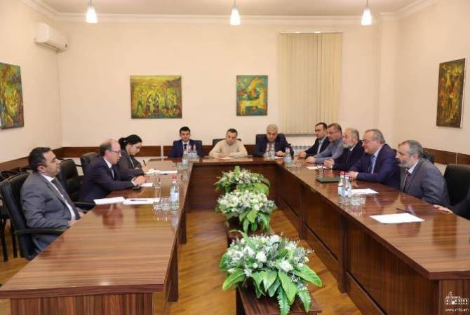 Министр ИД РА встретился с новоназначенным министром ИД и спикером  НС Арцаха