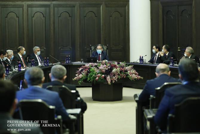 Armenian PM wishes success to Cabinet members in getting country out of crisis situation