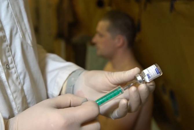 Около 2 тыс доз вакцины «Спутник-V» доставлено в Арцах для российских миротворцев

