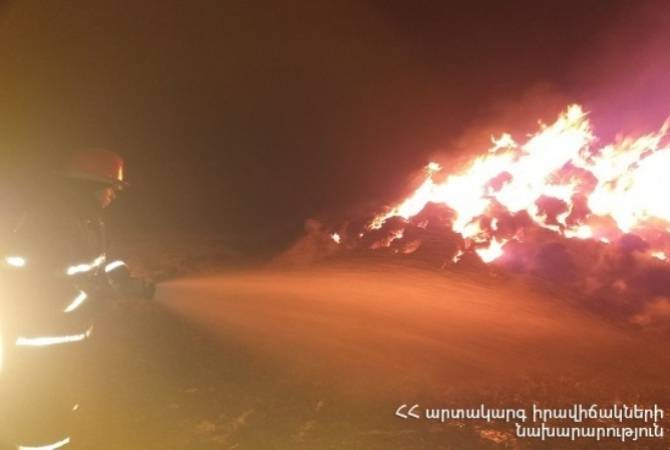 В селе Баграван Ширакской области сгорело  около 1200 тюков  кормов