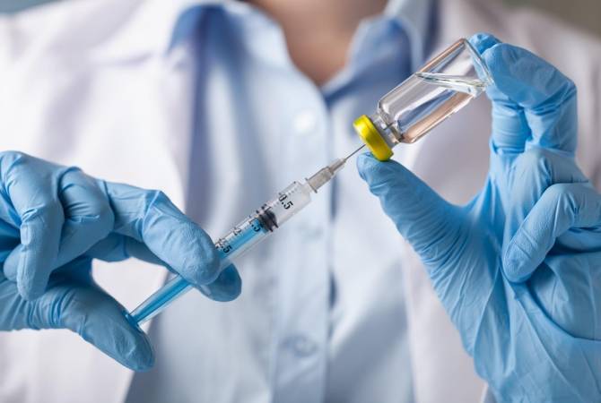 ЕС не будет мешать Венгрии использовать вакцины из России и КНР