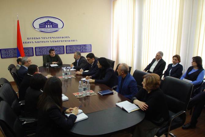 Президент Арцаха провел совещание с руководящим составом  МИД
