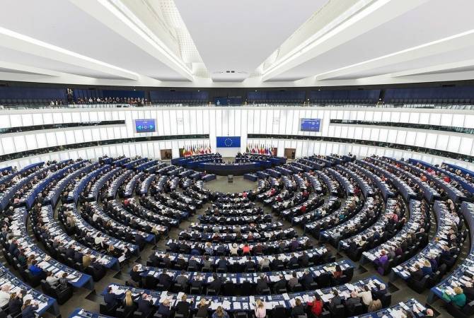 البرلمان الأوروبي يدين بشدة دور تركيا المزعزع للاستقرار بآرتساخ وجلب المرتزقة واستعمال أسلحة 
محظورة