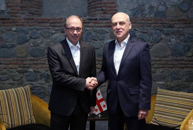 وزير خارجية أرمينيا آرا أيفازيان يعقد اجتماع مع وزير خارجية جورجيا ديفيد زلكالياني
