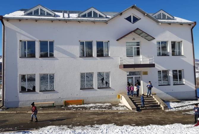 Школа села Шош Арцаха распахнула свои двери: возвратились почти все ученики

