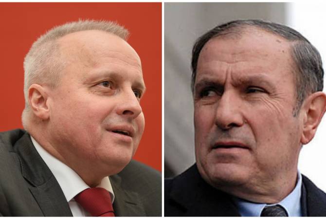 Первый президент Армении обсудил с послом РФ вопрос о возвращении пленных

