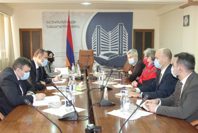 Armenian economy minister, EU Ambassador discuss cooperation development opportunities