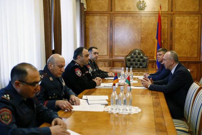 Armenia Police Chief holds meeting with Ambassador of Belarus