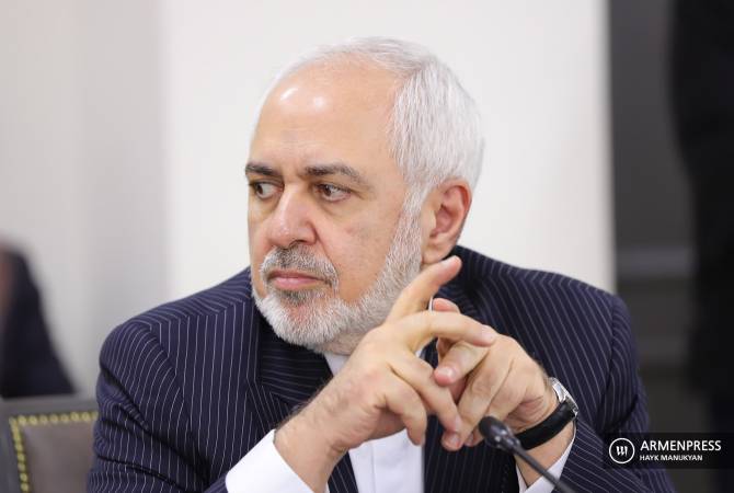 وزير الخارجية الإيراني محمد جواد ظريف يزور إقليم ناخيتشيفان المتمتعة بالحكم الذاتي