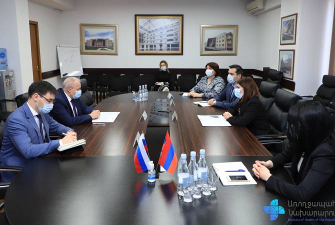 Հայաստանն ակտիվ բանակցություններ է վարում ռուսական «Sputnik V» 
պատվաստանյութի ձեռքբերման շուրջ

