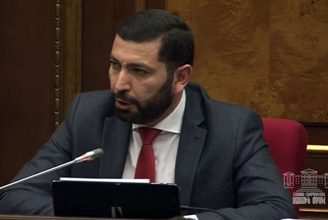  Armenian lawmaker joins worldwide Yazidi community for funeral of Sinjar genocide victims in 
Iraq  