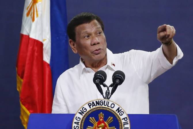  Президент Филиппин заявил, что США превращают Субик-бей в свою военную базу
 