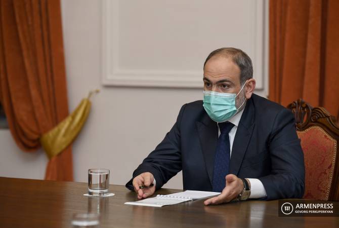 Премьер-министр Армении Никол Пашинян в Гюмри встретился с родными военнопленных