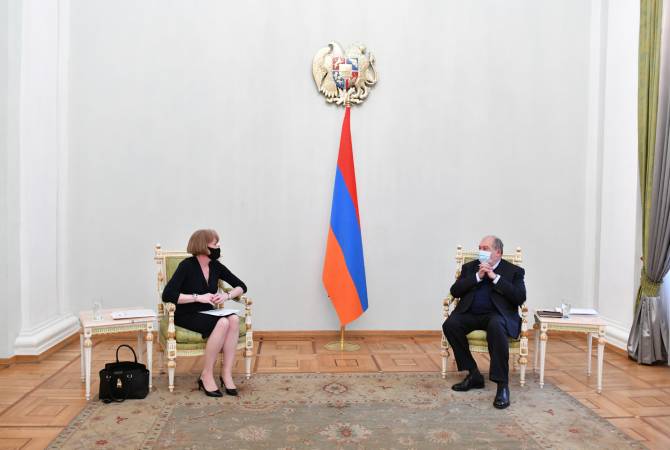 Президент Армении и британский министр подчеркнули важную роль Минской группы 
ОБСЕ

