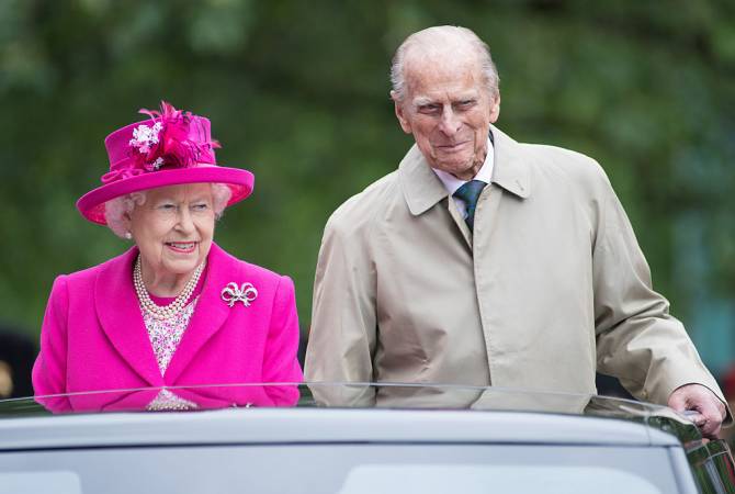 Супруг Елизаветы II принц Филипп госпитализирован из-за плохого самочувствия