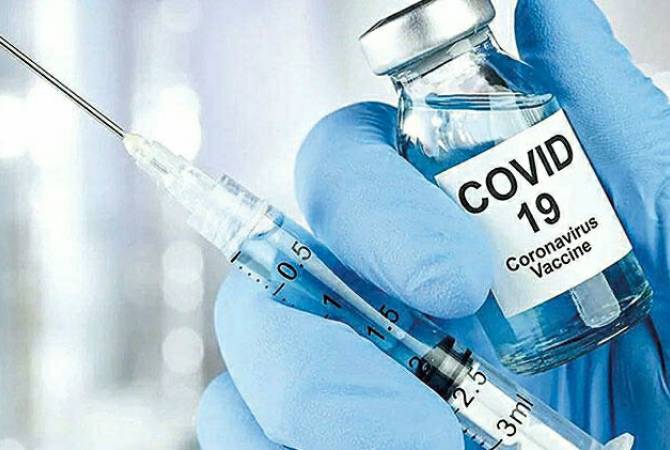 В России зарегистрировали третью вакцину против COVID-19
