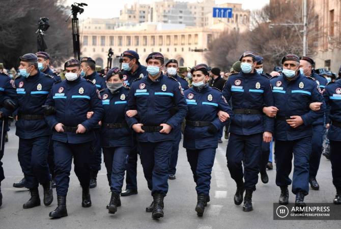 Полиция призывает во время массовых мероприятий 1 марта оставаться в рамках закона