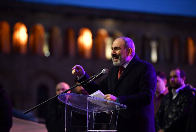 رئيس وزراء أرمينيا نيكول باشينيان يتحدّث عن دستور جديد بنظام شبه رئاسي كخيار ممكن