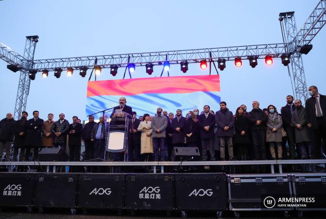 رئيس وزراء أرمينيا نيكول باشينيان يقول أنهم مستعدون لإجراء انتخابات مبكرة إذا وافقت القوى البرلمانية