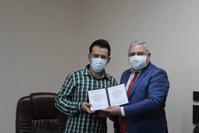 Левону Ароняну вручено свидетельство о присвоении звания почетного профессора 
ГИФКС Армении