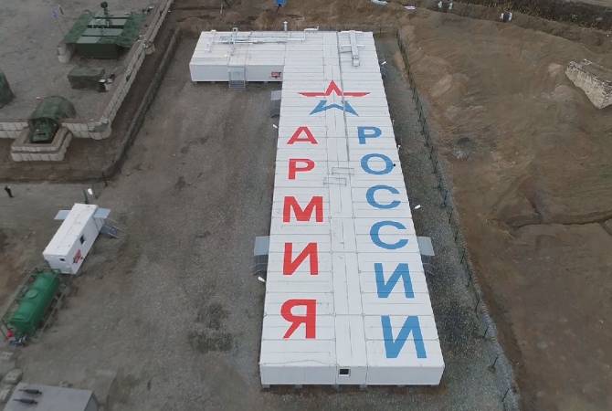 بناء مسكن نموذجي جديد من قبل المتخصصين اللوجستيين بوزارة الدفاع الروسية في آرتساخ