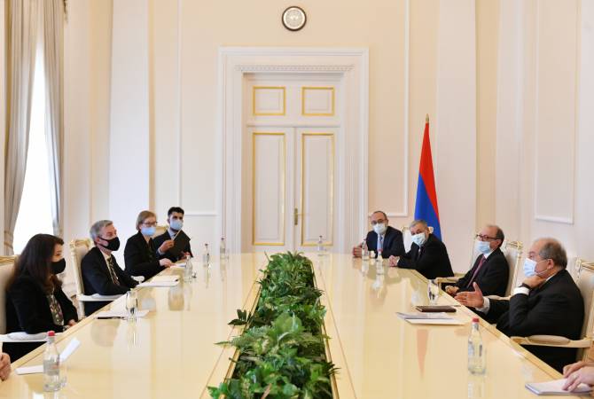 President Sarkissian raises POWs issue in a meeting with OSCE Chairman-in-Office