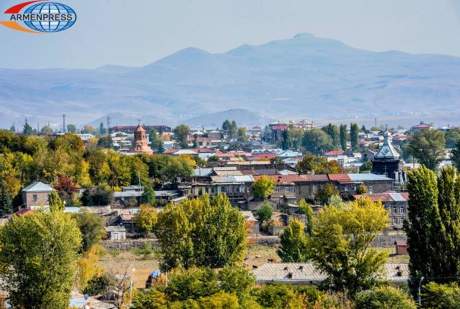 Всеармянский фонд “Айастан” в Гюмри реализует жилищную программу