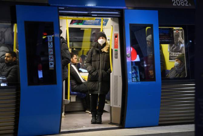 Швеция отложит ослабление ограничений 

