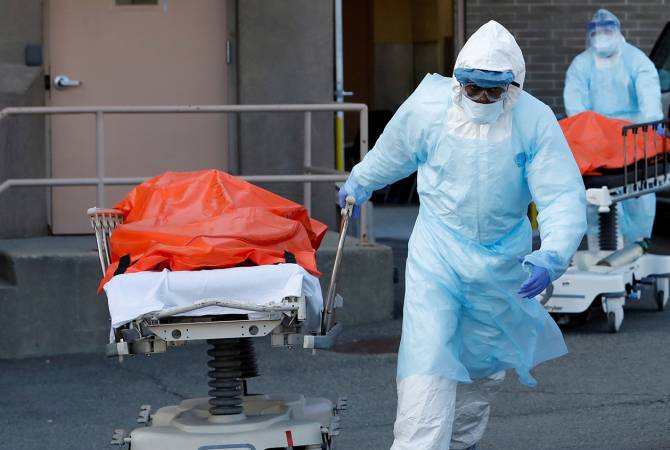 Прирост числа умерших из-за коронавируса составил в Польше рекордные 954 человека
