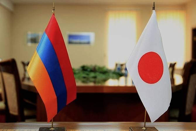 سفير أرمينيا لدى اليابان أريك هوفهانيسيان يقدّم أوراق اعتماده إلى إمبراطور اليابان ناروهيتو