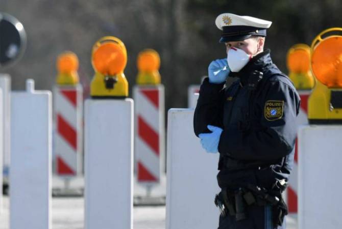  Власти Вены объявили о продлении жесткого карантина 

 